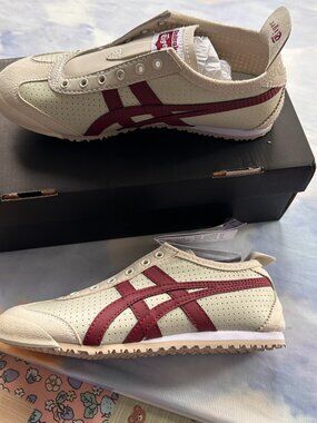 Onitsuka Tiger Mexico 66 Slip-On Casual Shoes (Off-White + Burgundy Colorway)